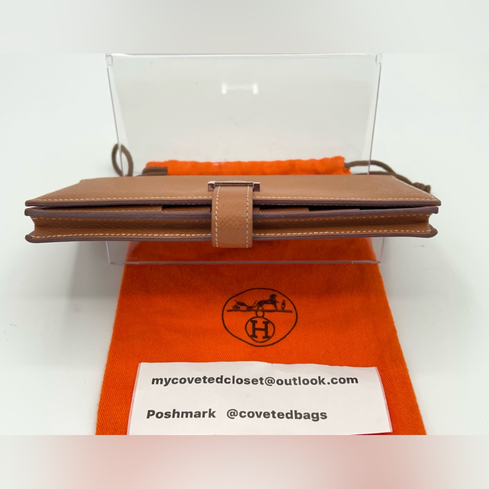 HERMES Bearn Gold Leather Wallet with H Closure w/Dust Bag Good Condition - Picture 3 of 16